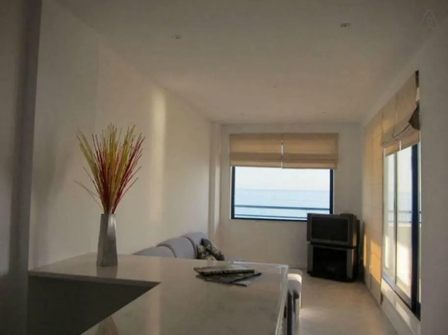 Oceanides Beachfront Apartments Quarteira