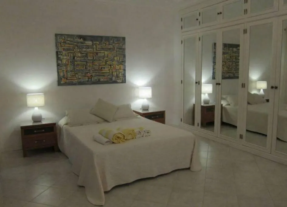Oceanides Beachfront Apartments Quarteira