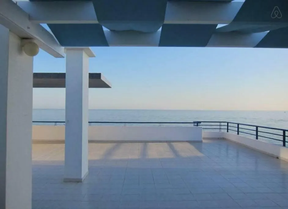 Oceanides Beachfront Apartments Quarteira