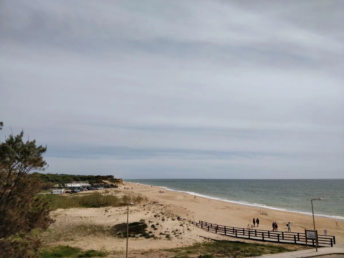 Oceanides Beachfront Apartments Quarteira